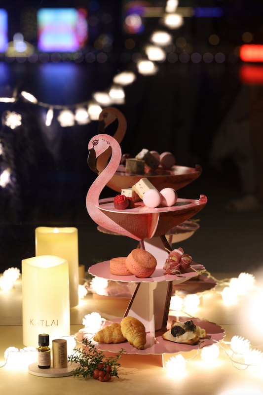 “Hello Flamingo” Afternoon Tea Delivery  Set for 2 person