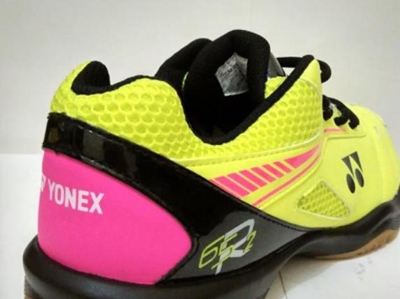 YONEX SHB-65R2 YONEX SHB-65R2