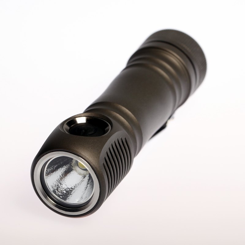 900 流明 ● ZEBRALIGHT SC64c 高顯色 聚光 中白 細頭 電筒 ● 80° 12° ● 4000K 900 流明 ● ZEBRALIGHT SC64c 高顯色 聚光 中白 細頭 電筒 ● 80° 12° ● 4000K