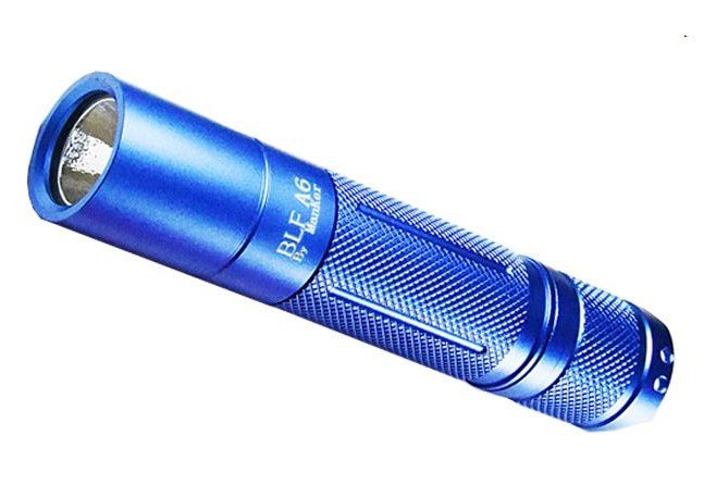 1500 流明 ● MANKERLIGHT BLF A6 中白 電筒 ● XP-L ● 藍 1500 流明 ● MANKERLIGHT BLF A6 中白 電筒 ● XP-L ● 藍