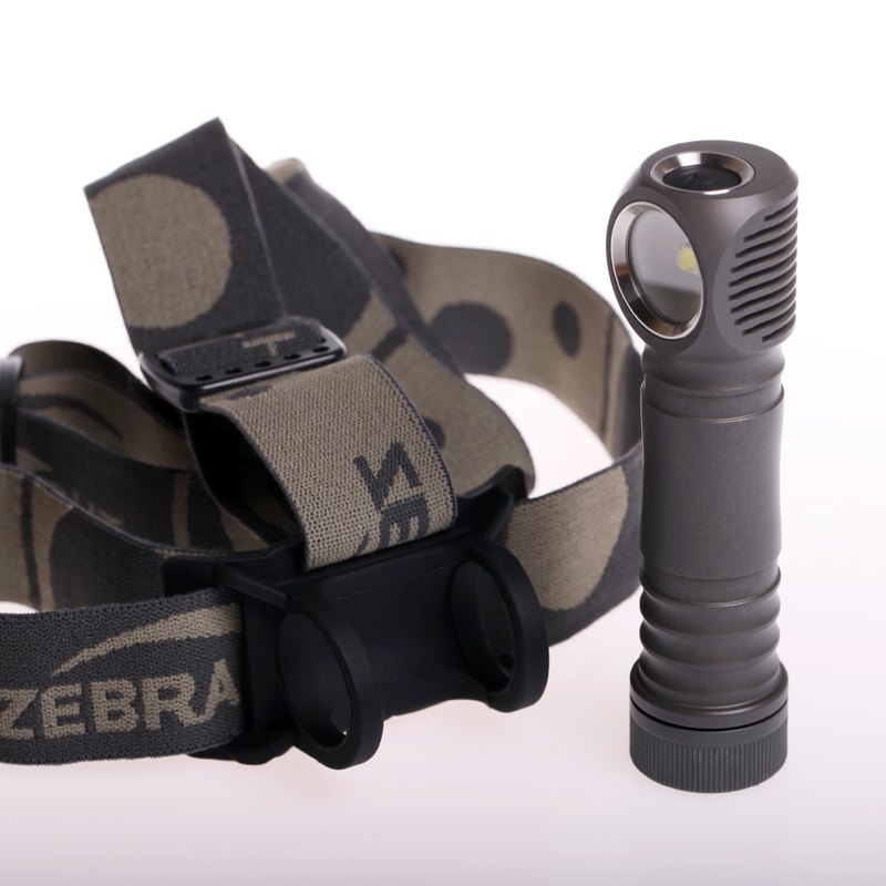 1300 流明 ● ZebraLight H603 散光 頭燈 ● 120° ● 5700K 1300 流明 ● ZebraLight H603 散光 頭燈 ● 120° ● 5700K