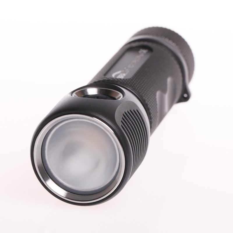 1500 流明 ● ZebraLight SC600Fd Mk III Plus 高顯色 泛光 中白 電筒 ● CRI 93-95 ● 90° ● 5000K 1500 流明 ● ZebraLight SC600Fd Mk III Plus 高顯色 泛光 中白 電筒 ● CRI 93-95 ● 90° ● 5000K