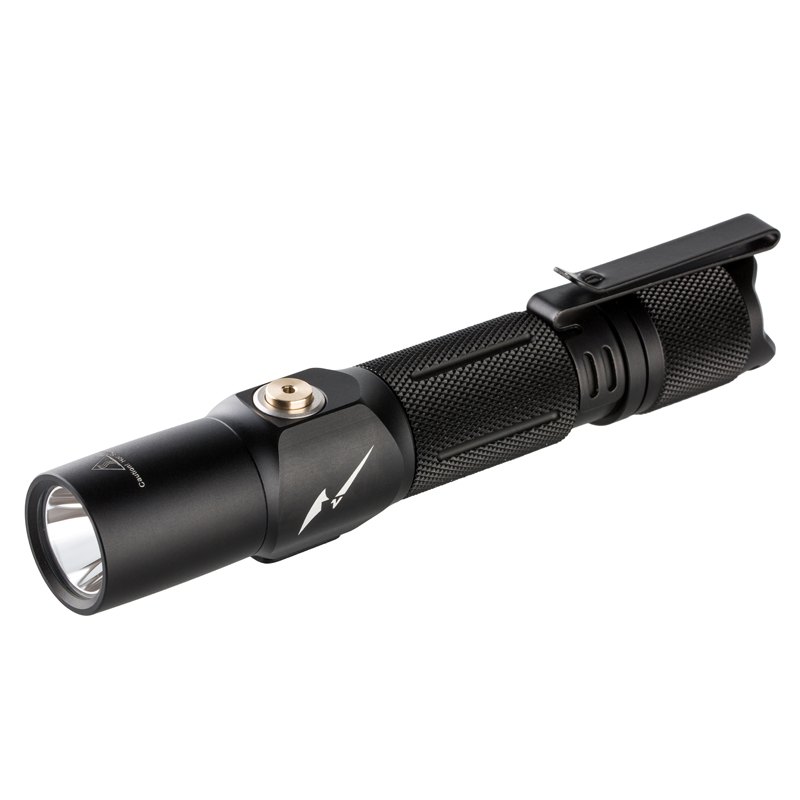 1300 流明 ● Niwalker C11 直充 電筒 ● XP-L V6 1300 流明 ● Niwalker C11 直充 電筒 ● XP-L V6