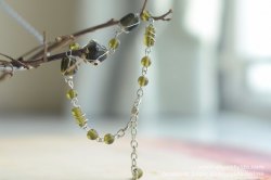Indian Handmade - Olive Color Glass Beaded Bracelet  (BL-MB-215004OL)