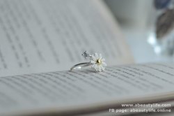 Handmade in Korea - Dandelion Ring (RG-VN-415001)