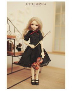 LITTLE MONICA - Muse Sarubia