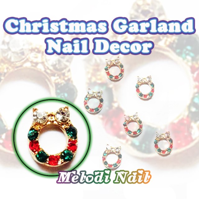 Christmas Garland Nail Decor