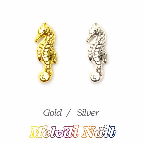 2pcs Seahorse Metal Stud