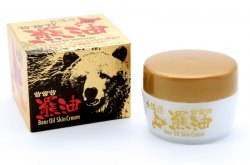 日本北海道 昭和新山 熊牧場熊油 Q10配合 天然滋潤稀少珍貴50g 