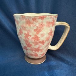【處理品】日本製美濃燒 櫻花圖案 陶瓷杯 手工制作 限量發售 可放入微波爐及洗碗機