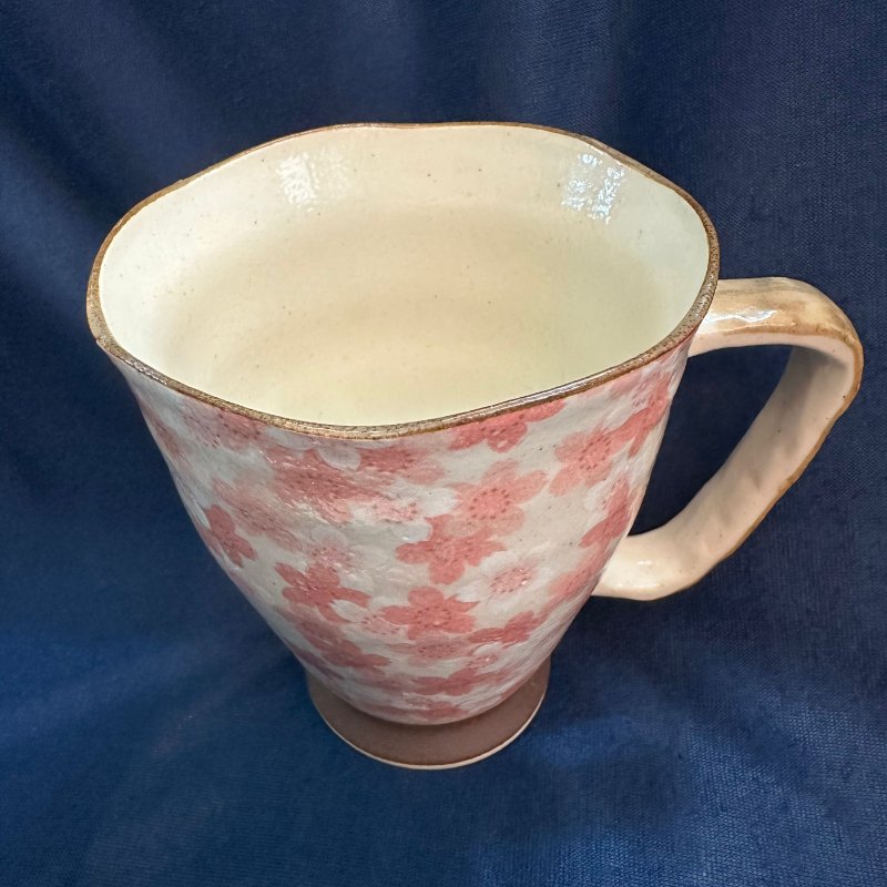 【處理品】日本製美濃燒 櫻花圖案 陶瓷杯 手工制作 限量發售 可放入微波爐及洗碗機