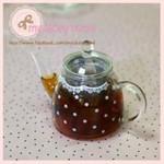 •• dots round teapot ••