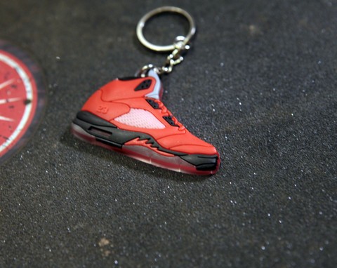 Air Jordan V ’Raging Bull’ Keychain