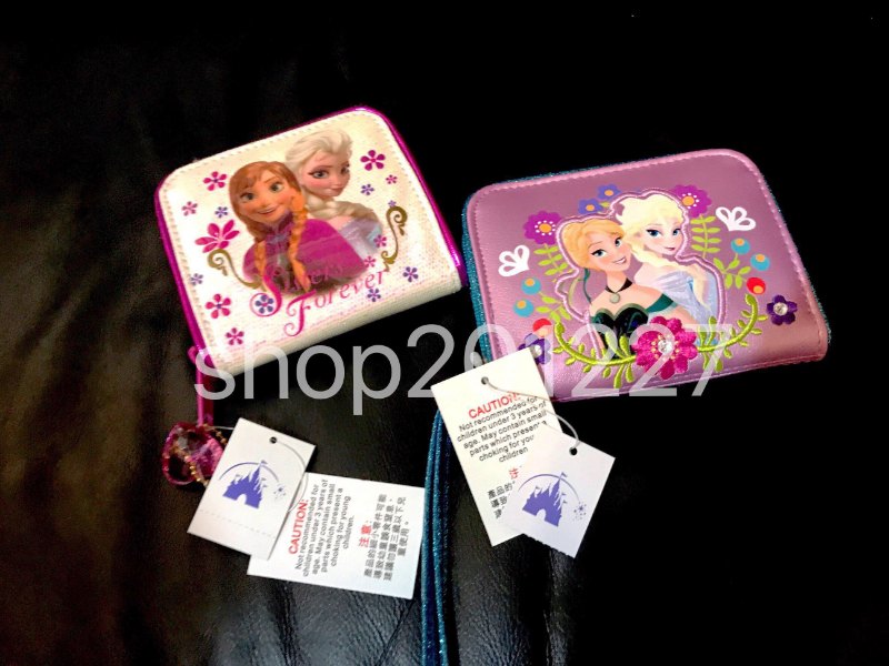 $100/兩個 HK Disneyland 冰雪奇缘 frozen Elsa Anna 銀包 $100/兩個 HK Disneyland 冰雪奇缘 frozen Elsa Anna 銀包
