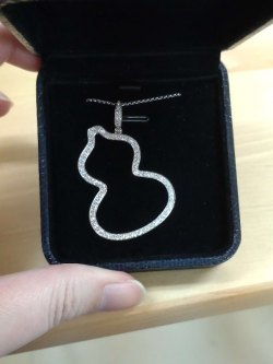 (Tailor-made) Pendant