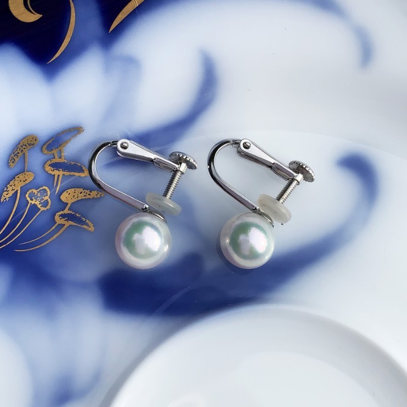 Natural Akoya Pearl Ear Clips(925 Silver)