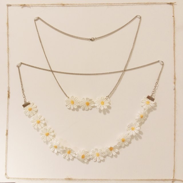 Flower Series - Daisy necklace