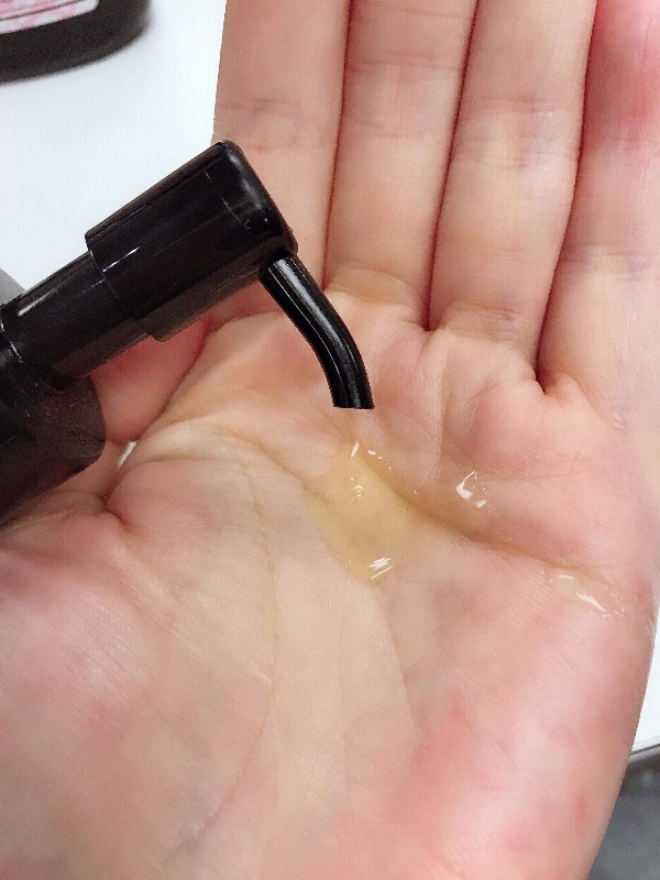 韓國摩洛哥王妃Huile Reparaeur 修護髮油 100ML 韓國摩洛哥王妃Huile Reparaeur 修護髮油 100ML