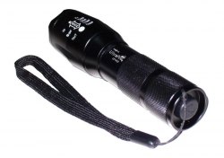 UltraFire UF-N10 美國名廠 Cree XPL-V6 LED Flashlight 1050 流明 變焦 電筒