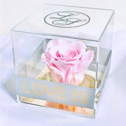 FOREVER SWEET - TIMELESS CRYSTAL CUBE  ( Japan Preserved Rose )