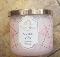 Bath and Body Works Scented Candle Rose Water  Ivy - 可店舖取貨