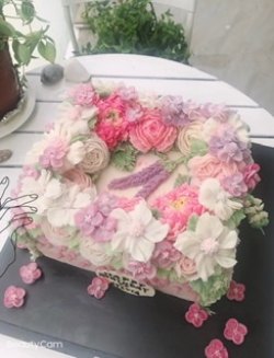 浪漫豆蓉花藝蛋糕 韓式唧花生日蛋糕