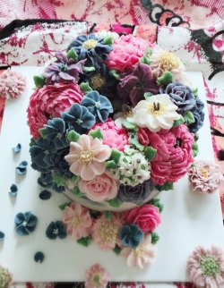 韓式唧花蛋糕  花藝創作牛油玫瑰花 生日蛋糕