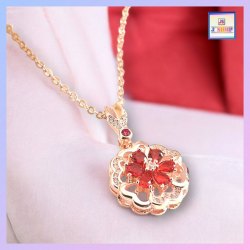 別緻典雅花形紅色水晶玫瑰金吊咀連玫瑰金頸鏈 *頸鏈可自由更換*《附送精美*紐扣絨布袋*一個 ※ 送完即止 ※》(型號：JS-N-41)【 ※長期優惠 9折, 第二件 85折, 第三件開始一律8折※ 《包順豐運費》】