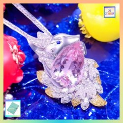 設計獨特耀眼九尾狐粉晶吊咀連頸鏈 *頸鏈可自由更換*《附送精美*紐扣絨布袋*一個 ※ 送完即止 ※》(型號：JS-N-89)【長期優惠 9折※一次過購買兩件 85折, 一次過購買三件或以上一律8折※ 包順豐運費】