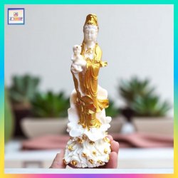 象牙果描金《送子觀音》佛像【禮盒裝】注意 : 實物中小孩額前是沒有金點,反而觀音額頭有金點《附送*淨佛布* 一條“送完即止”》(型號：JS-BS-6)【*優惠價*直接出售，不設折扣優惠】不設郵寄, 可用順豐到付《購買滿 500元或以上 包順豐》