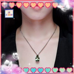 簡約優雅綠水晶吊咀連頸鏈《注意：實物顏色是 青綠色》 *頸鏈可自由更換*《附送精美*紐扣絨布袋*一個 ※ 送完即止 ※》(型號：JS-N-113)【長期優惠 9折※一次過購買兩件 85折, 一次過購買三件或以上一律8折※ 包順豐運費】