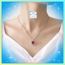 晶瑩剔透高貴亮眼心形紅水晶吊咀連頸鏈 《附送精美*紐扣絨布袋*一個 ※ 送完即止 ※》(型號：JS-N-235)【長期優惠 9折※一次過購買兩件 85折, 一次過購買三件或以上一律8折※包順豐運費】