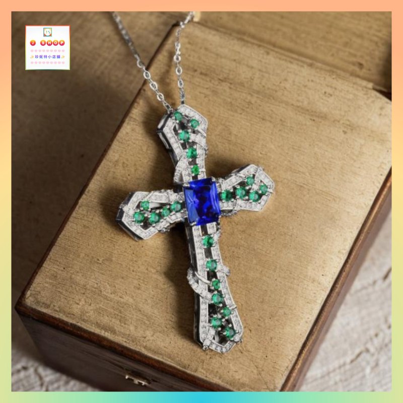 獨特華麗水晶十字架吊咀連頸鏈 *頸鏈可自由更換* 【注意：尺寸偏大*男士較合適*】《附送精美*紐扣絨布袋*一個 ※ 送完即止 ※》(型號：JS-CRN-31)【長期優惠 9折※一次過購買兩件 85折, 一次過購買三件或以上一律8折※ 包順豐運費】