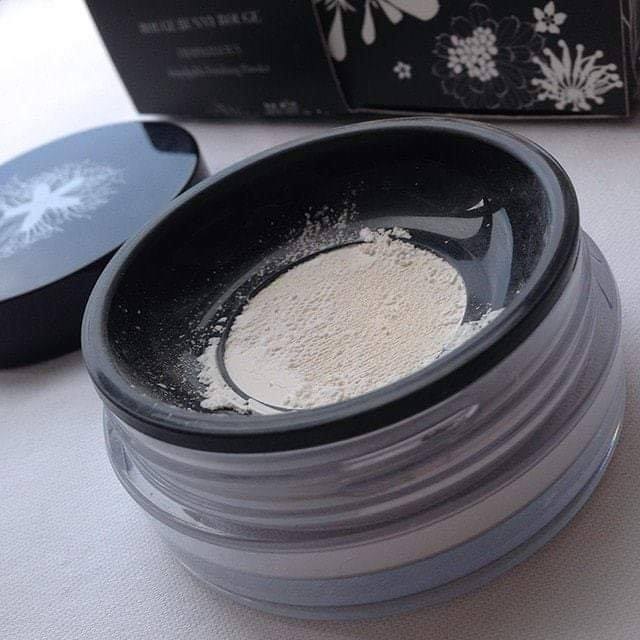 (缺貨)英國 ROUGE BUNNY ROUGE Impalpable Finishing Powder DIAPHANOUS 極細蜜粉 7g (缺貨)英國 ROUGE BUNNY ROUGE Impalpable Finishing Powder DIAPHANOUS 極細蜜粉 7g