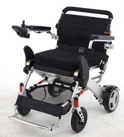 KD 超輕可摺合電動輪椅