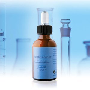玻尿酸維生素B5全效保濕精華乳液(補濕加強版) 30ML 玻尿酸維生素B5全效保濕精華乳液(補濕加強版) 30ML